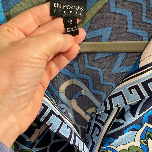 Colorful Geometric Patterned Dress - Picture 6 of 7